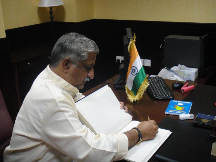 335539_10150317093866088_1079739942_o